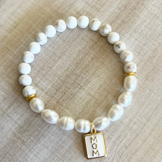Howlite & Pearls Mom Bracelet