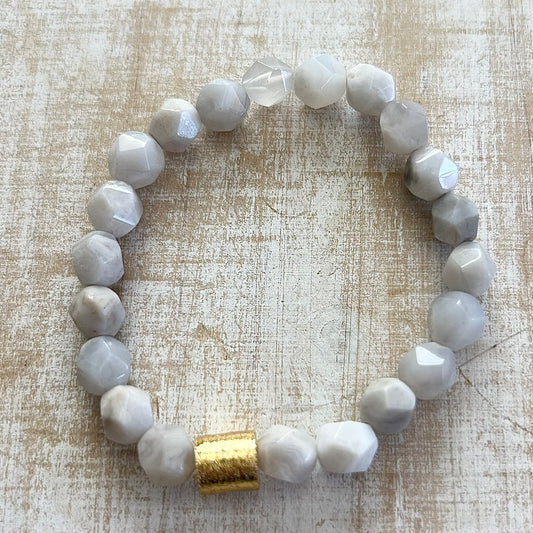 Faceted White Agate & Brushed Gold Bracelet