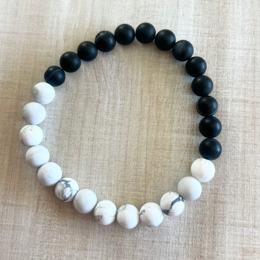 Stripe Agate & Howlite Bracelet
