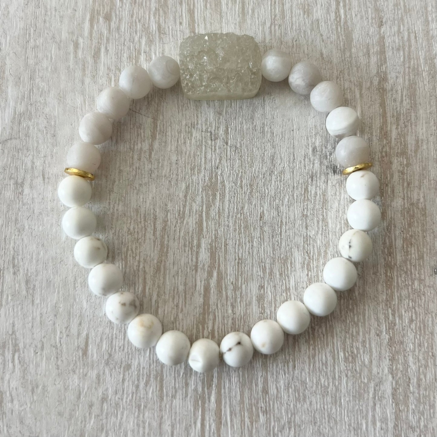 Howlite, Agate & Smokey Quartz Bracelet